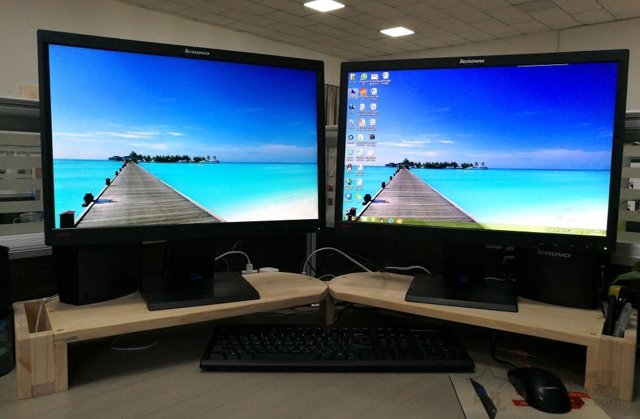 两个显示器组建双屏其中一个屏幕出现重影解决方法 网络技术 第1张